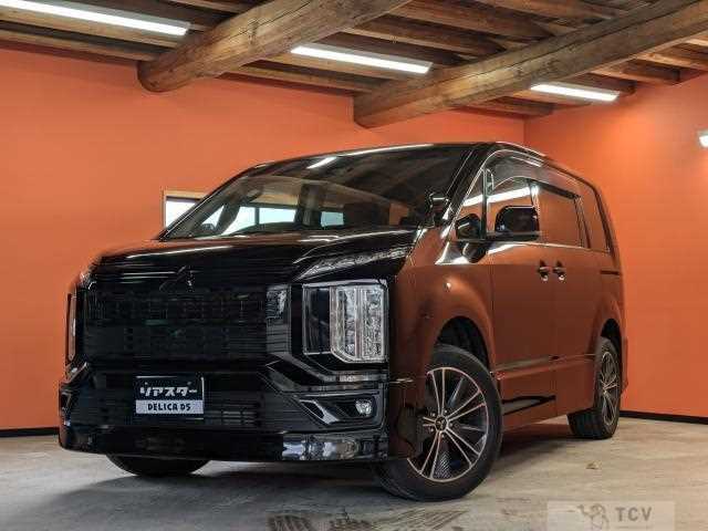 2019 Mitsubishi Delica D5