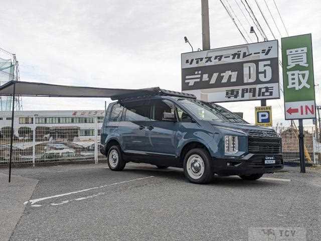 2022 Mitsubishi Delica D5