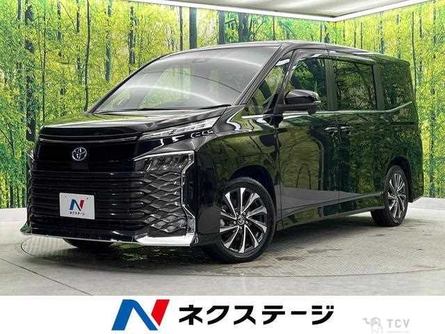 2022 Toyota Voxy