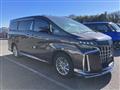 2023 Toyota Alphard Hybrid