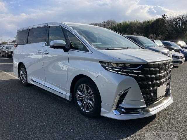 2025 Toyota Alphard G