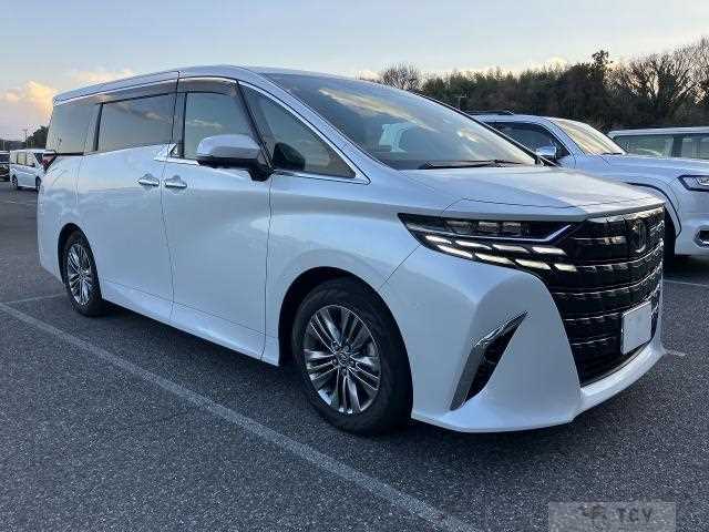 2025 Toyota Alphard Hybrid