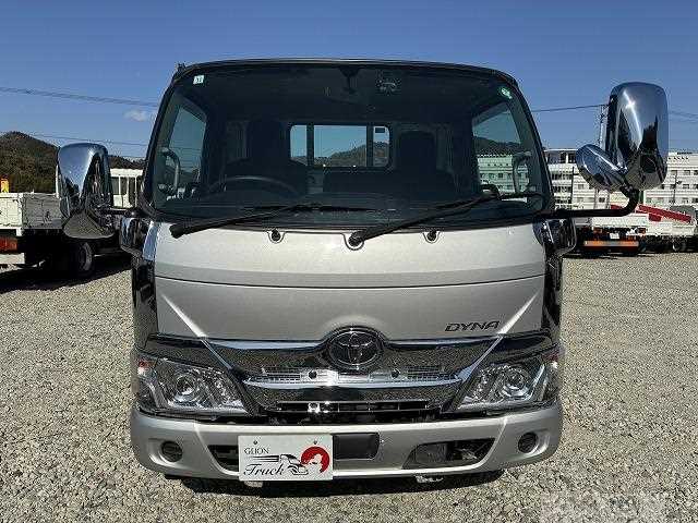 2020 Toyota Dyna Truck