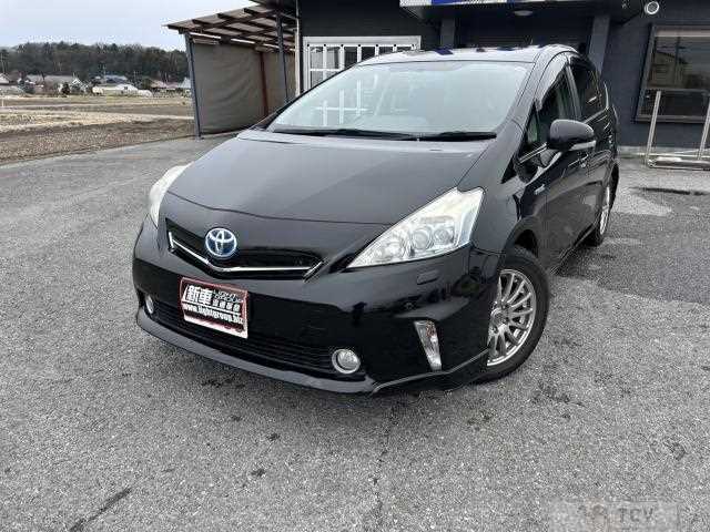 2012 Toyota PRIUS α