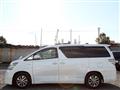 2013 Toyota Vellfire