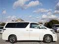 2013 Toyota Vellfire