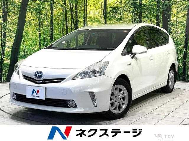 2012 Toyota PRIUS α