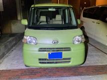 2012 Daihatsu Tanto
