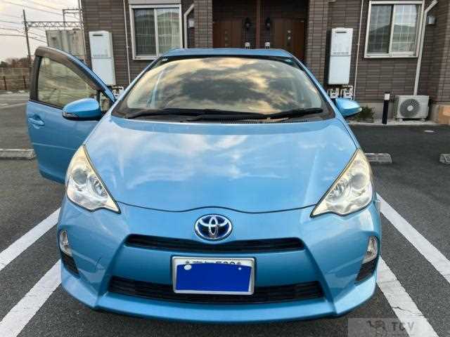 2015 Toyota AQUA