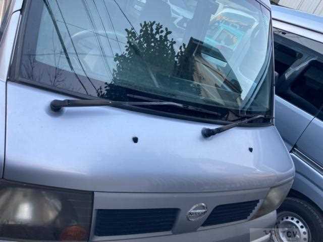 2010 Nissan Clipper Van