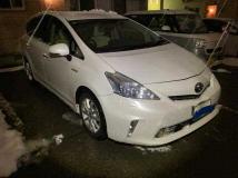 2013 Toyota PRIUS α