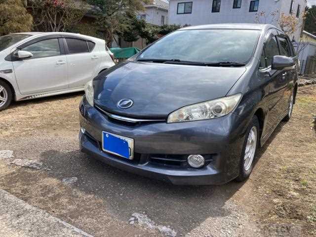 2013 Toyota Wish