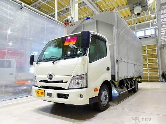 2025 Hino Dutro