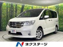 2013 Nissan Serena