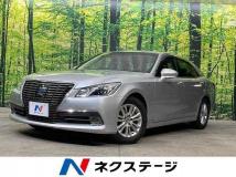 2015 Toyota Crown Hybrid