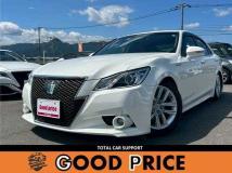 2015 Toyota Crown