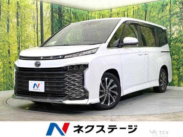 2022 Toyota Voxy