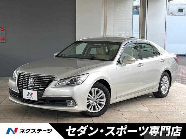 2013 Toyota Crown