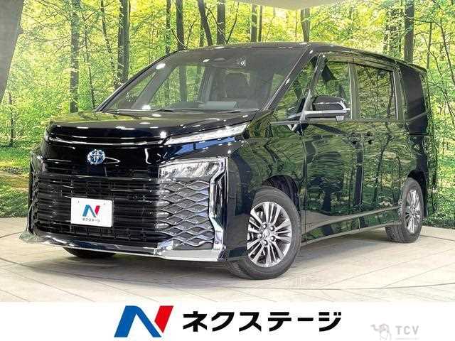 2022 Toyota Voxy
