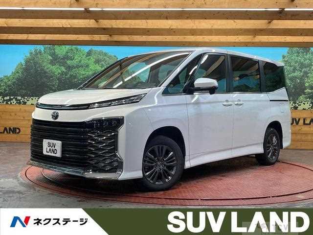 2025 Toyota Voxy