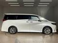2023 Toyota Alphard Hybrid