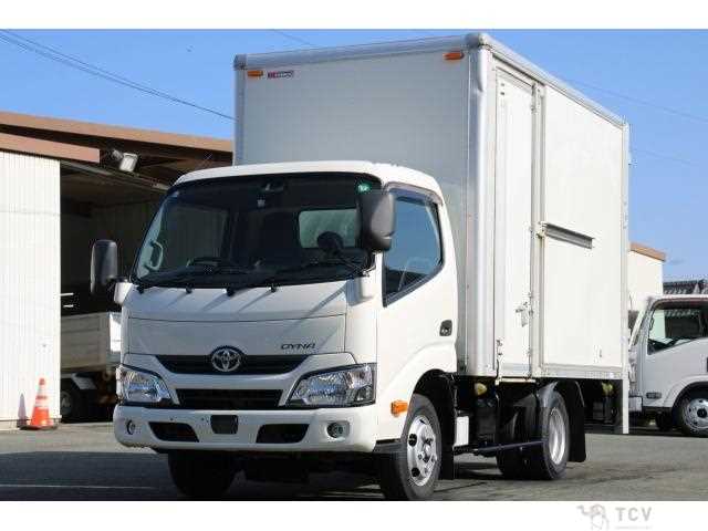 2019 Toyota Dyna Truck