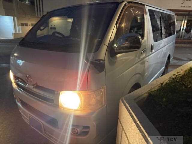 2007 Toyota Regius Wagon