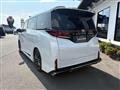 2024 Toyota Vellfire