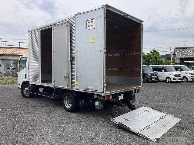 2015 Isuzu Elf Truck