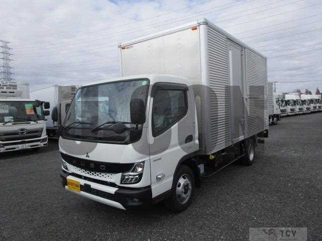 2025 Mitsubishi Fuso Canter