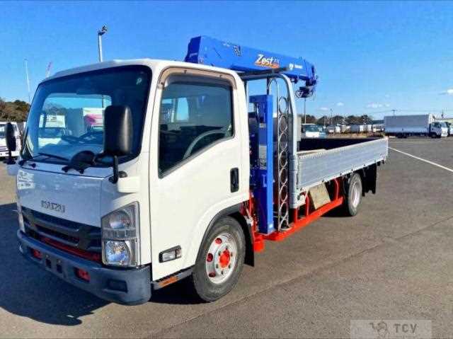 2020 Isuzu Elf Truck