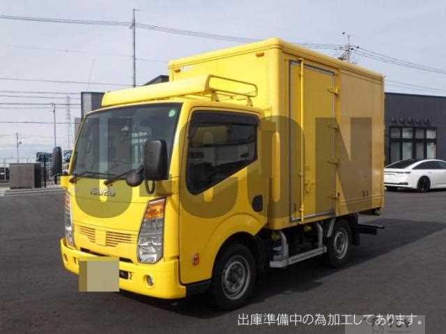 2013 Isuzu Elf Truck