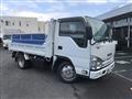 2013 Isuzu Elf Truck