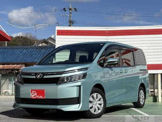 2017 Toyota Voxy