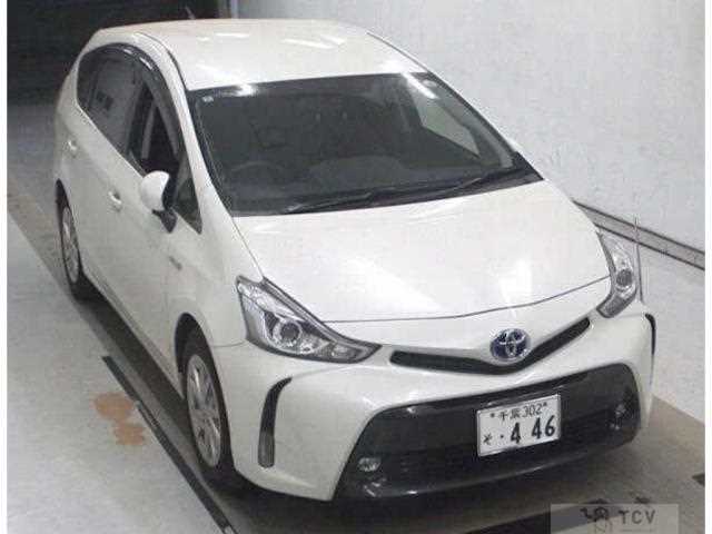 2016 Toyota PRIUS α