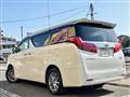 2018 Toyota Alphard Hybrid