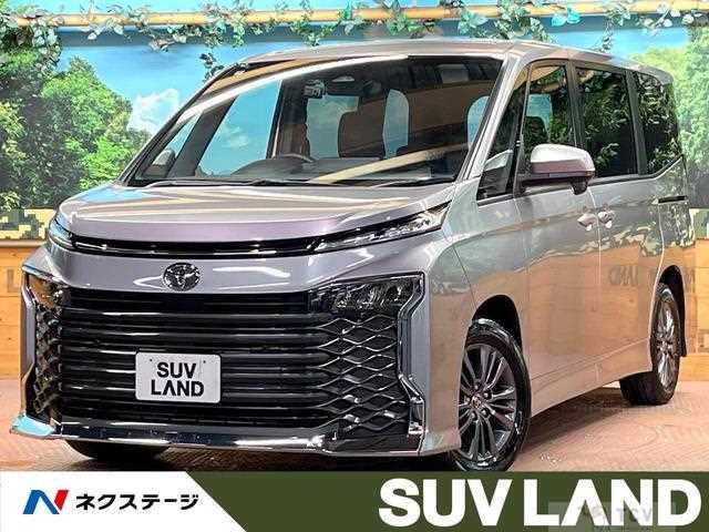 2022 Toyota Voxy