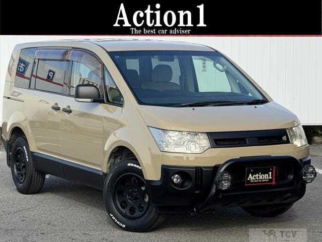 2009 Mitsubishi Delica D5