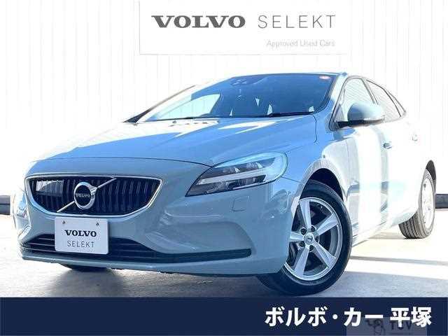 2017 Volvo V40