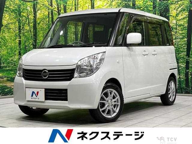 2013 Nissan ROOX