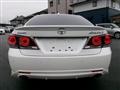 2016 Toyota Crown