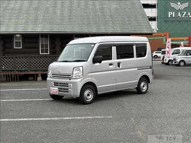 2025 Mitsubishi Minicab Van