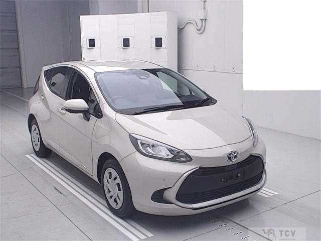 2023 Toyota AQUA
