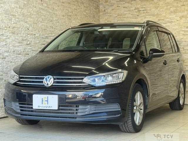 2016 Volkswagen Golf Touran