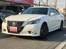 2013 Toyota Crown