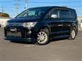 2013 Mitsubishi Delica D5