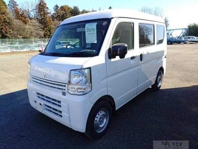 2023 Mitsubishi Minicab Van