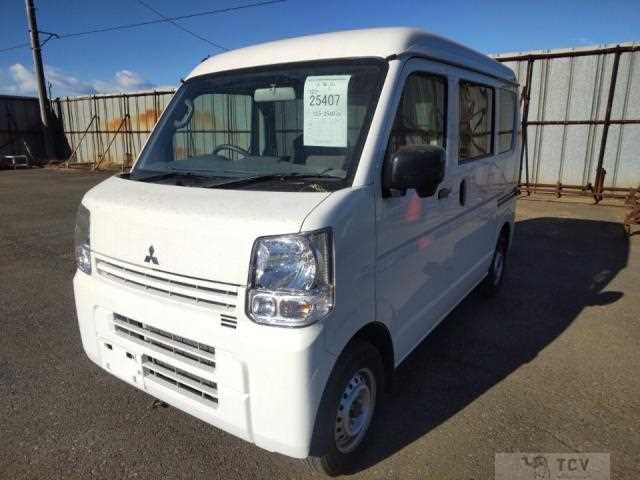 2023 Mitsubishi Minicab Van