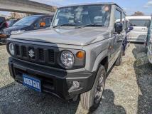 2025 Suzuki Jimny