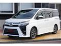 2017 Toyota Voxy